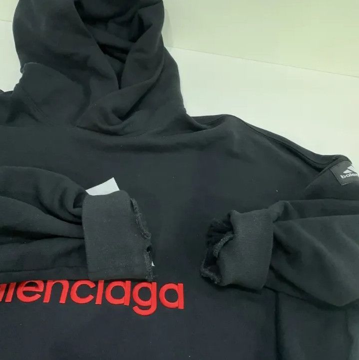 Balenciaga Balenciaga x Adidas Black Logo Hooded Sweatshirt Size US M / EU 48-50 / 2 - 10 Thumbnail