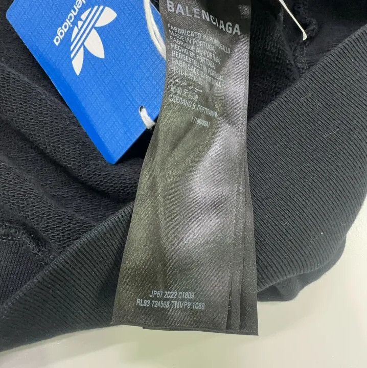 Balenciaga Balenciaga x Adidas Black Logo Hooded Sweatshirt Size US M / EU 48-50 / 2 - 5 Thumbnail