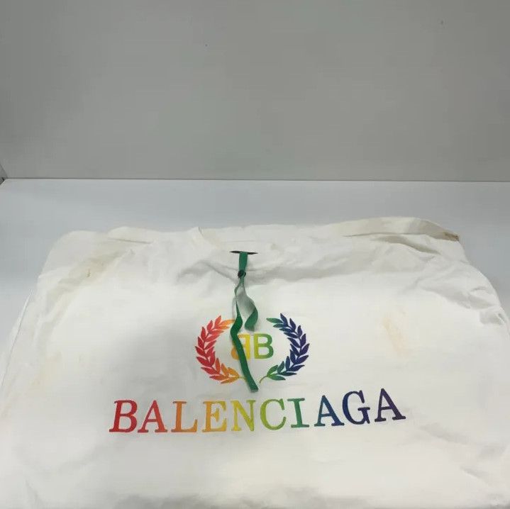 Balenciaga Balenciaga Colorful Logo Print Round Neck T-shirt Size US S / EU 44-46 / 1 - 9 Thumbnail