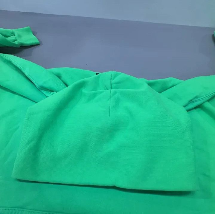 Balenciaga Balenciaga FW23 Logo Print Hoodie in Green Size US L / EU 52-54 / 3 - 8 Thumbnail