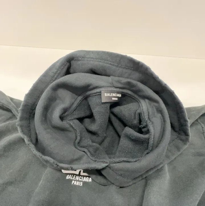 Balenciaga Balenciaga Logo Print Hooded Sweatshirt for Men Size US L / EU 52-54 / 3 - 8 Thumbnail
