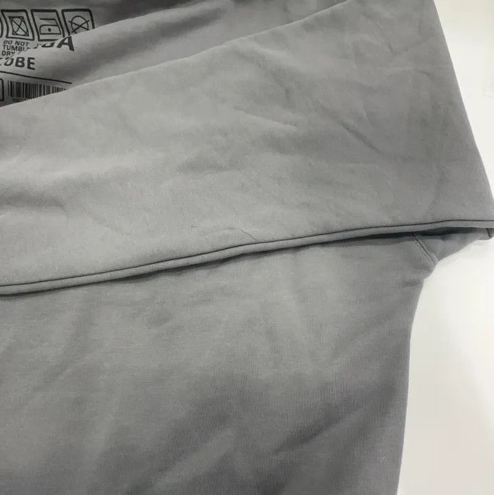 Balenciaga Balenciaga Gray Oversized Hoodie for Men Size US M / EU 48-50 / 2 - 9 Thumbnail