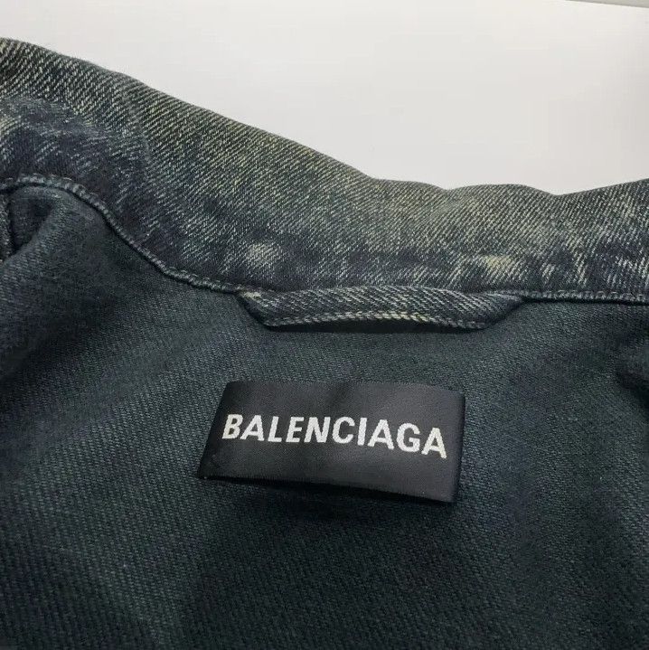 Balenciaga Balenciaga Vintage Logo Denim Jacket for Men Size US L / EU 52-54 / 3 - 6 Thumbnail
