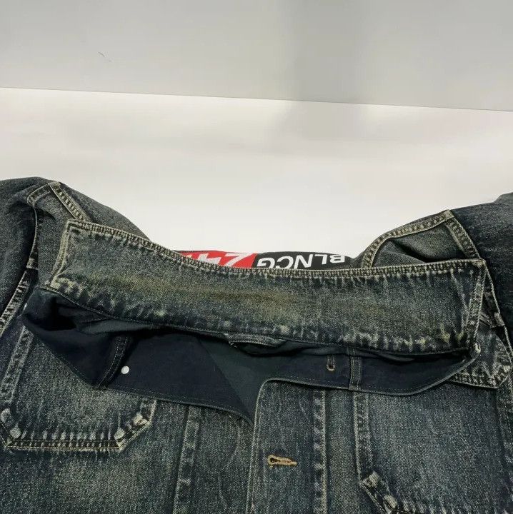 Balenciaga Balenciaga Vintage Logo Denim Jacket for Men Size US L / EU 52-54 / 3 - 7 Thumbnail