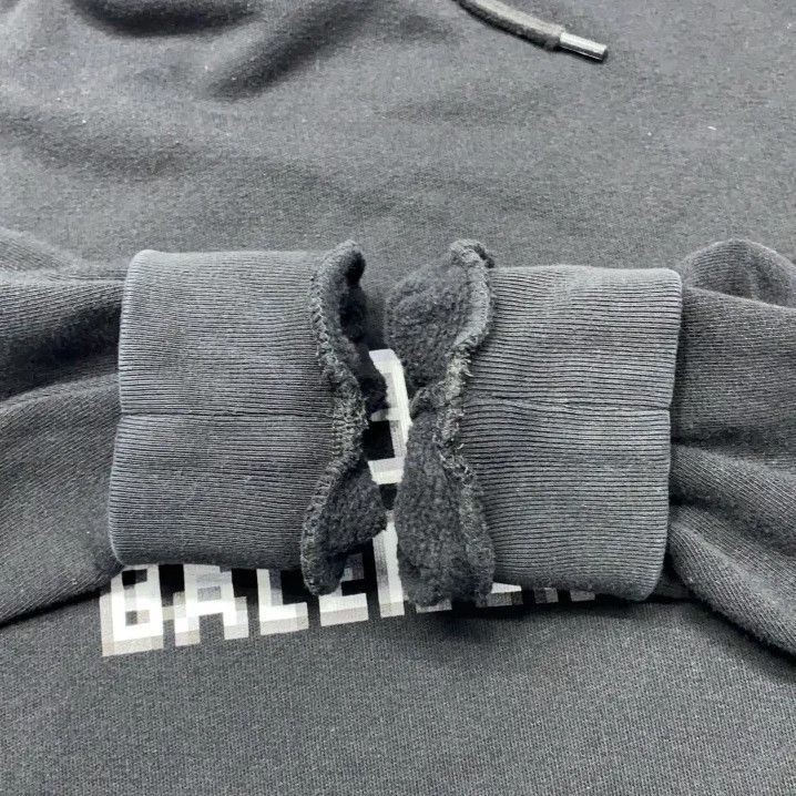 Balenciaga Balenciaga Black Logo Printed Hooded Sweatshirt Size US S / EU 44-46 / 1 - 9 Thumbnail
