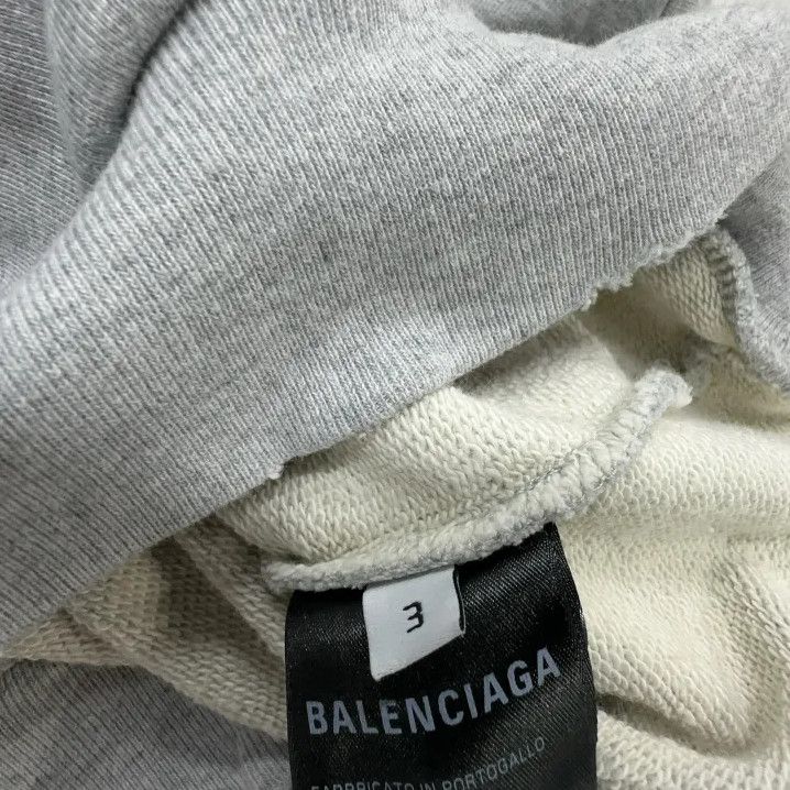 Balenciaga Balenciaga Be Kind Logo Hooded Sweatshirt Size US L / EU 52-54 / 3 - 7 Thumbnail