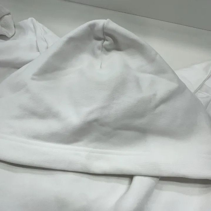 Balenciaga Balenciaga Logo Hoodie for Men in White Size US M / EU 48-50 / 2 - 7 Thumbnail