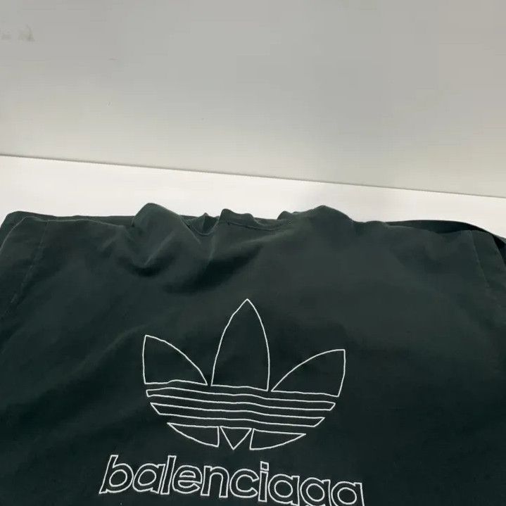 Balenciaga Balenciaga x adidas Originals Green Graphic T-Shirt Size US M / EU 48-50 / 2 - 6 Thumbnail