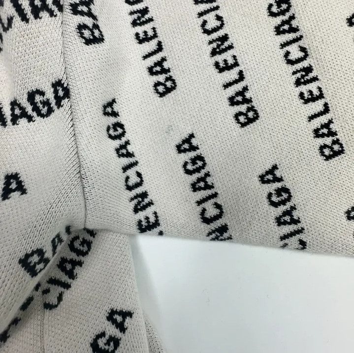 Balenciaga Balenciaga SS23 Logo Knit Cardigan for Men Size US M / EU 48-50 / 2 - 5 Thumbnail