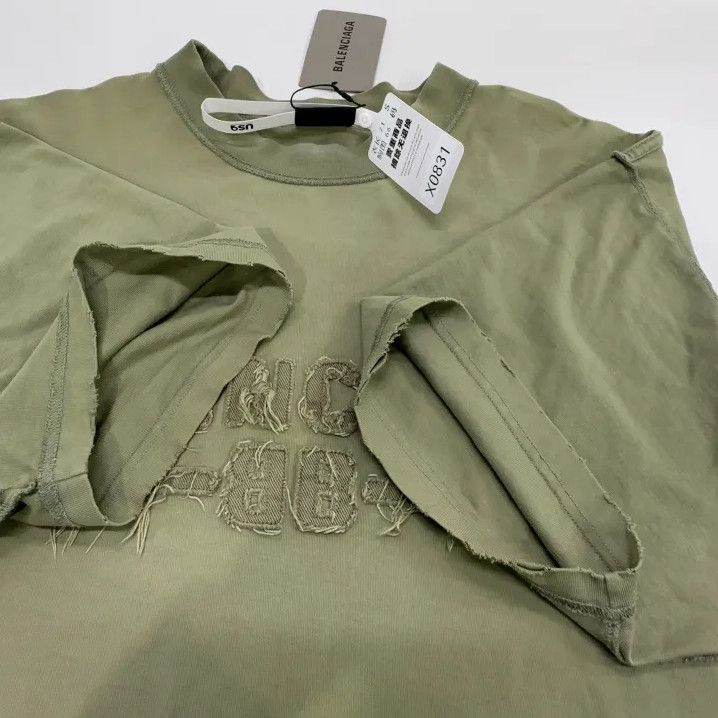 Balenciaga Balenciaga SS25 Vintage Style Short Sleeve T-Shirt Size US S / EU 44-46 / 1 - 9 Thumbnail