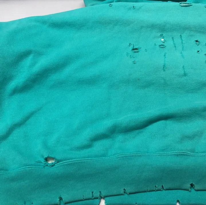 Balenciaga Balenciaga Distressed Hooded Sweatshirt for Men Size US S / EU 44-46 / 1 - 20 Thumbnail
