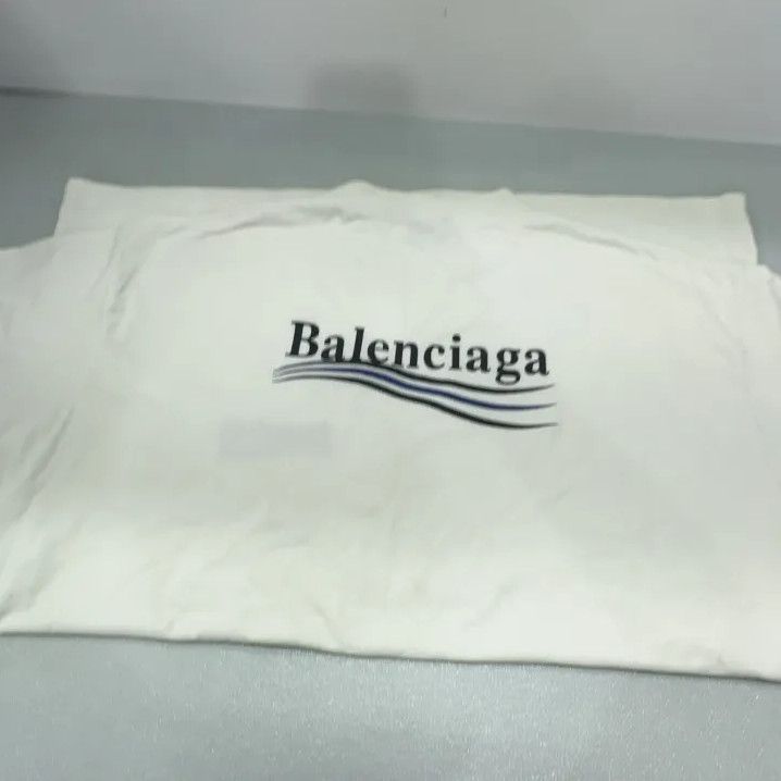 Balenciaga Balenciaga Political Campaign Large Fit T-Shirt Size US L / EU 52-54 / 3 - 10 Thumbnail