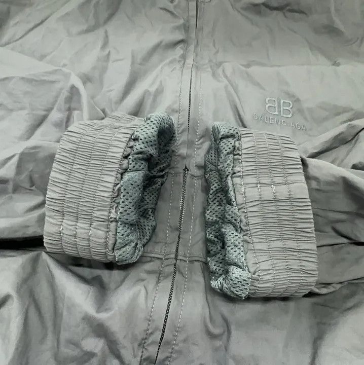 Balenciaga Balenciaga Oversized Logo Zip Jacket Size US XS / EU 42 / 0 - 8 Thumbnail