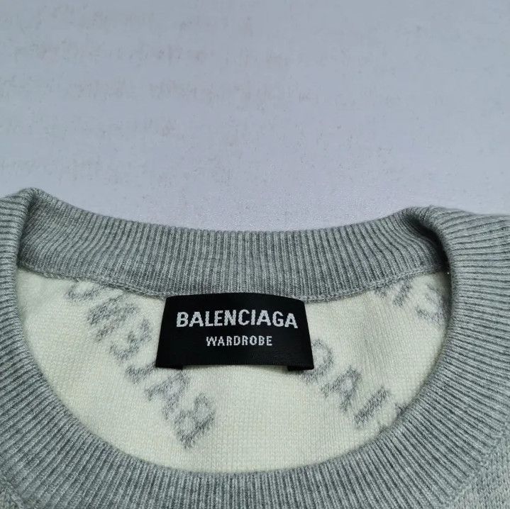 Balenciaga Balenciaga Logo Print Long Sleeve Sweater Size US S / EU 44-46 / 1 - 5 Thumbnail
