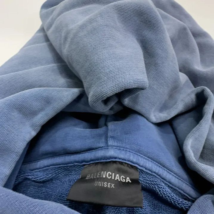 Balenciaga Balenciaga Comfort Long Sleeve Hoodie for Men Size US M / EU 48-50 / 2 - 6 Thumbnail