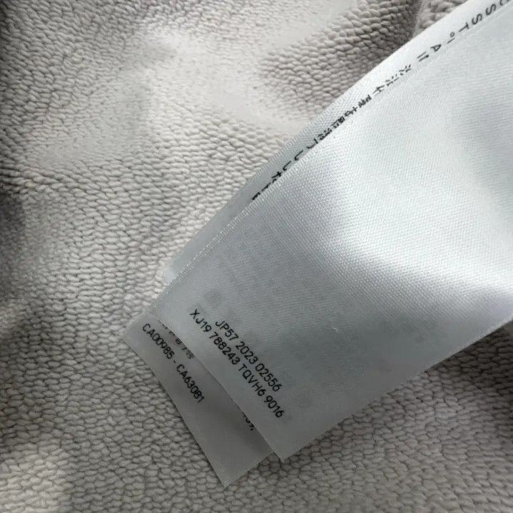 Balenciaga Balenciaga Casual Logo Hoodie for All Seasons Size US M / EU 48-50 / 2 - 5 Thumbnail