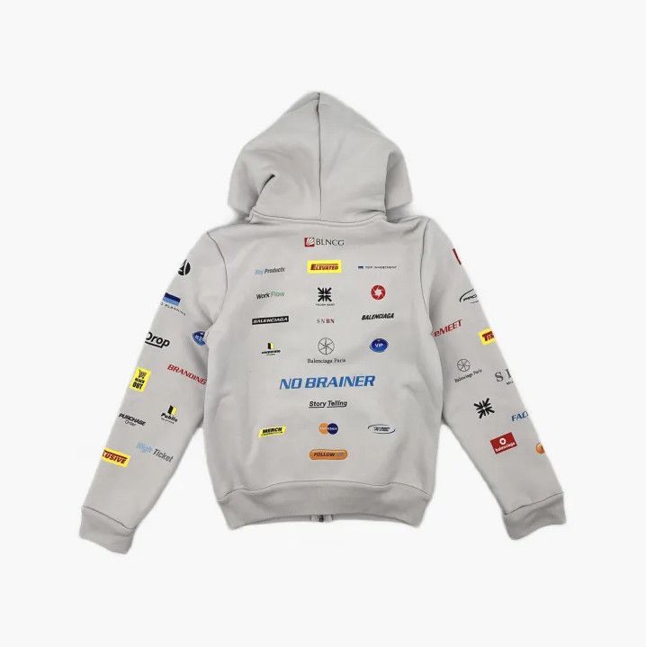 Balenciaga Balenciaga Casual Logo Hoodie for All Seasons Size US M / EU 48-50 / 2 - 3 Thumbnail