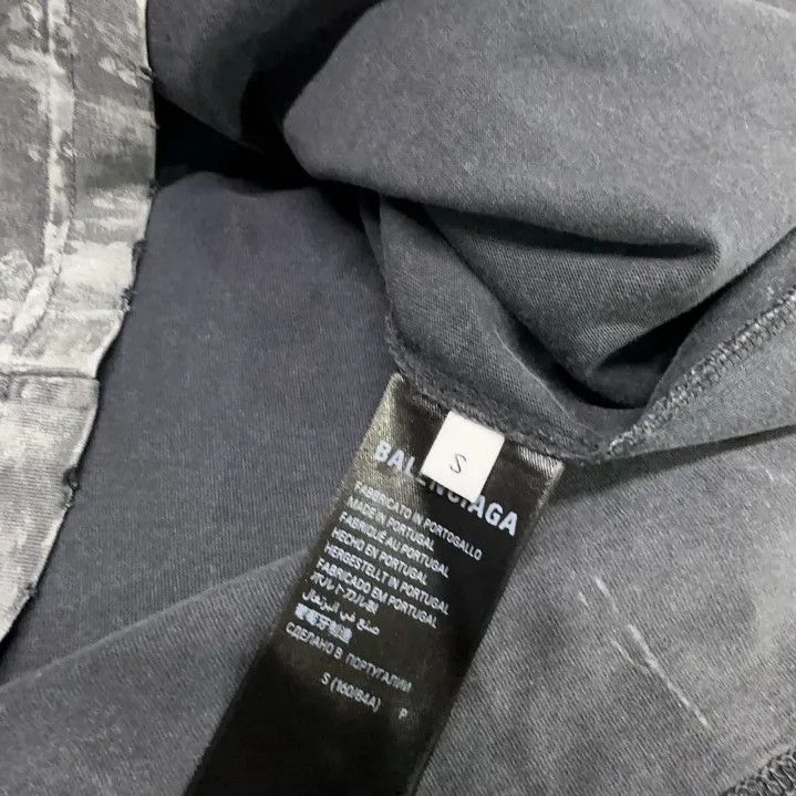 Balenciaga Balenciaga Gray Logo Embroidered Short Sleeve T-Shirt Size US S / EU 44-46 / 1 - 5 Thumbnail