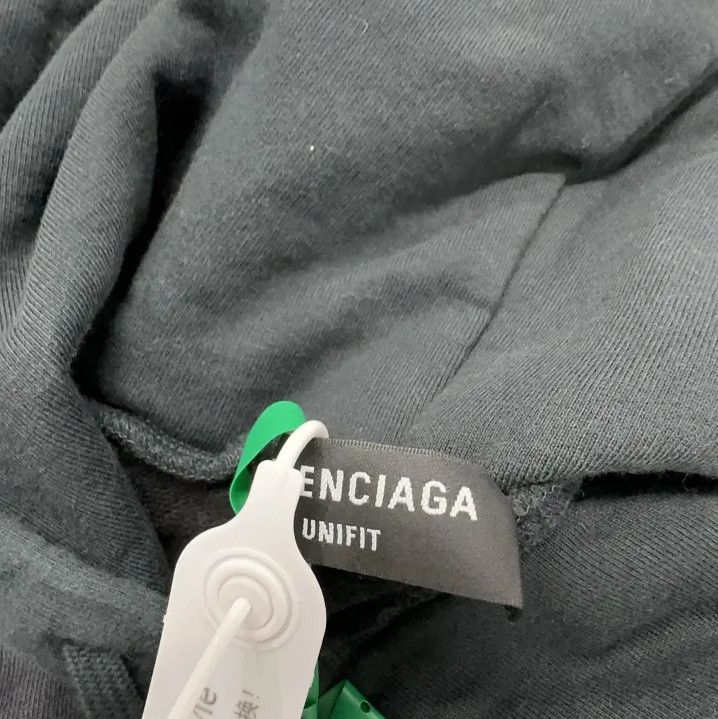 Balenciaga Balenciaga Black Logo Print Hooded Sweatshirt Size US S / EU 44-46 / 1 - 7 Thumbnail