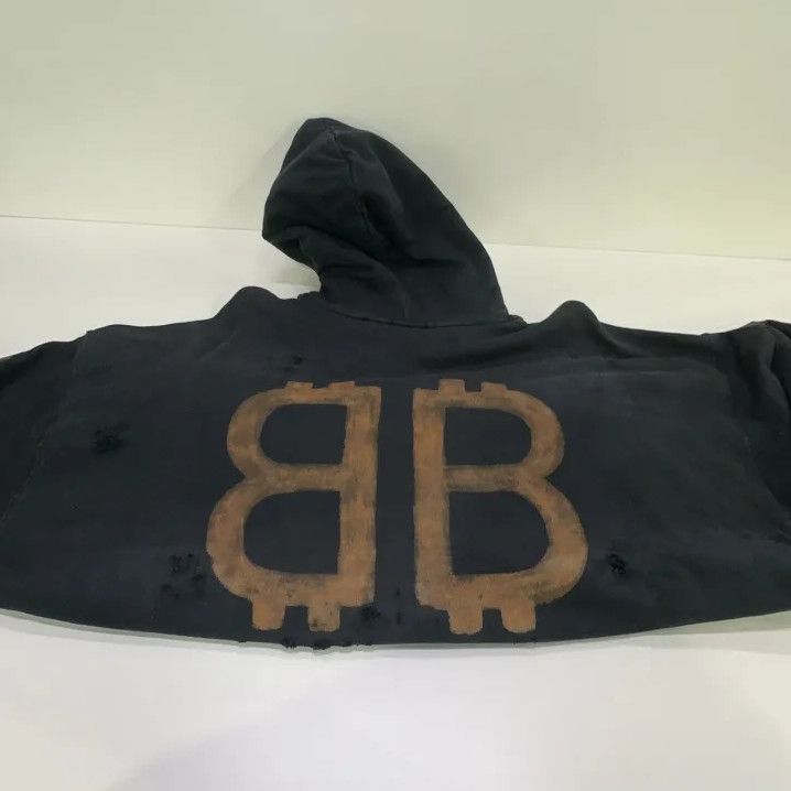 Balenciaga Balenciaga FW23 Letter Print Distressed Hoodie Size US M / EU 48-50 / 2 - 17 Thumbnail