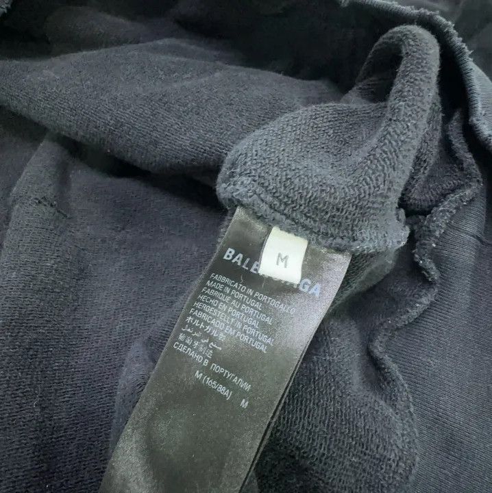 Balenciaga Balenciaga FW23 Letter Print Distressed Hoodie Size US M / EU 48-50 / 2 - 4 Thumbnail