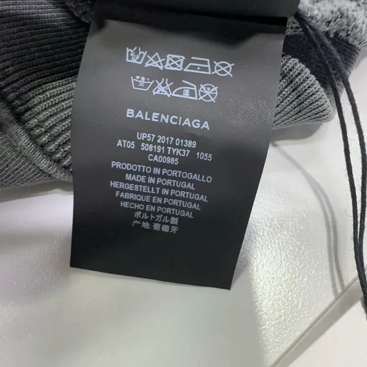 Balenciaga Balenciaga Men's Hooded Sweatshirt with Paris Print Size US M / EU 48-50 / 2 - 5 Thumbnail
