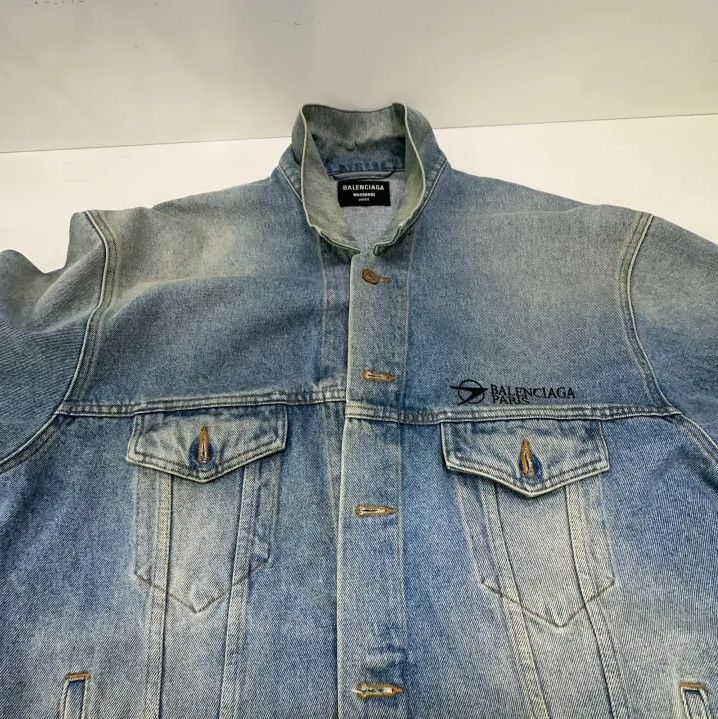 Balenciaga Balenciaga Classic Logo Embroidered Denim Jacket Size US S / EU 44-46 / 1 - 8 Thumbnail