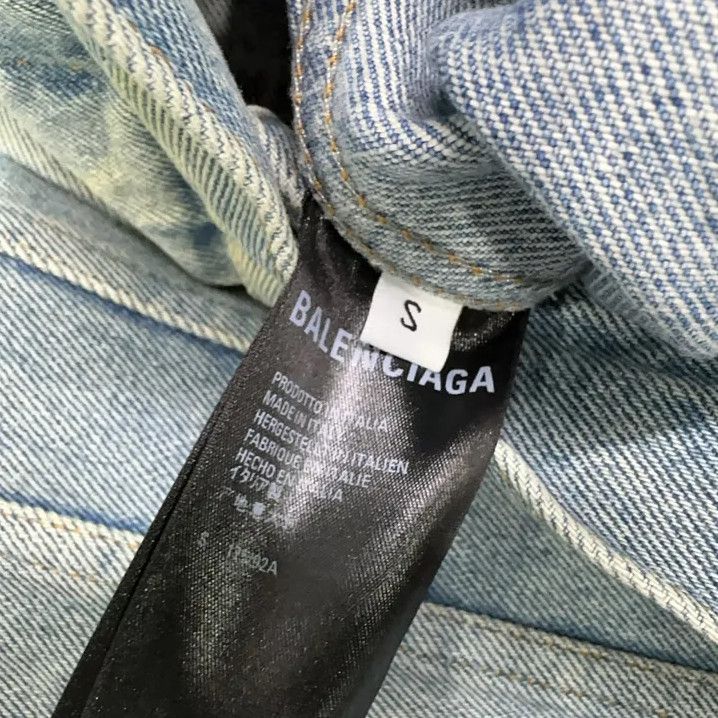 Balenciaga Balenciaga Classic Logo Embroidered Denim Jacket Size US S / EU 44-46 / 1 - 6 Thumbnail