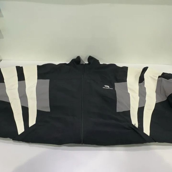 Balenciaga Balenciaga Colorblock Zip-Up Long Sleeve Jacket for Men Size US L / EU 52-54 / 3 - 9 Thumbnail