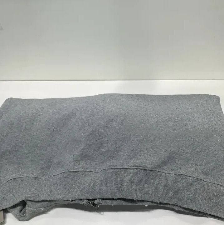 Balenciaga Balenciaga FW23 Gray Letter Print Hoodie Size US L / EU 52-54 / 3 - 16 Thumbnail