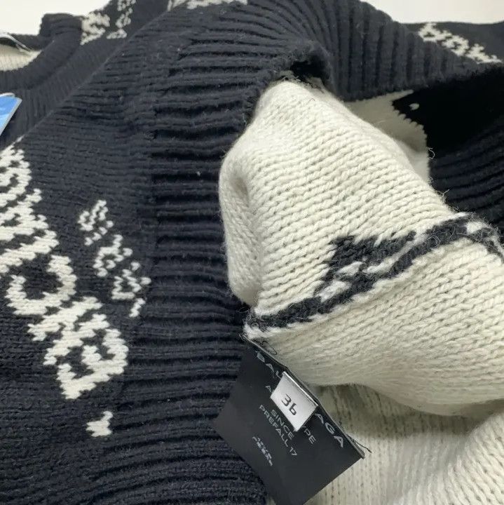 Balenciaga Balenciaga Logo Knitted Sweater in Black Size US S / EU 44-46 / 1 - 5 Thumbnail