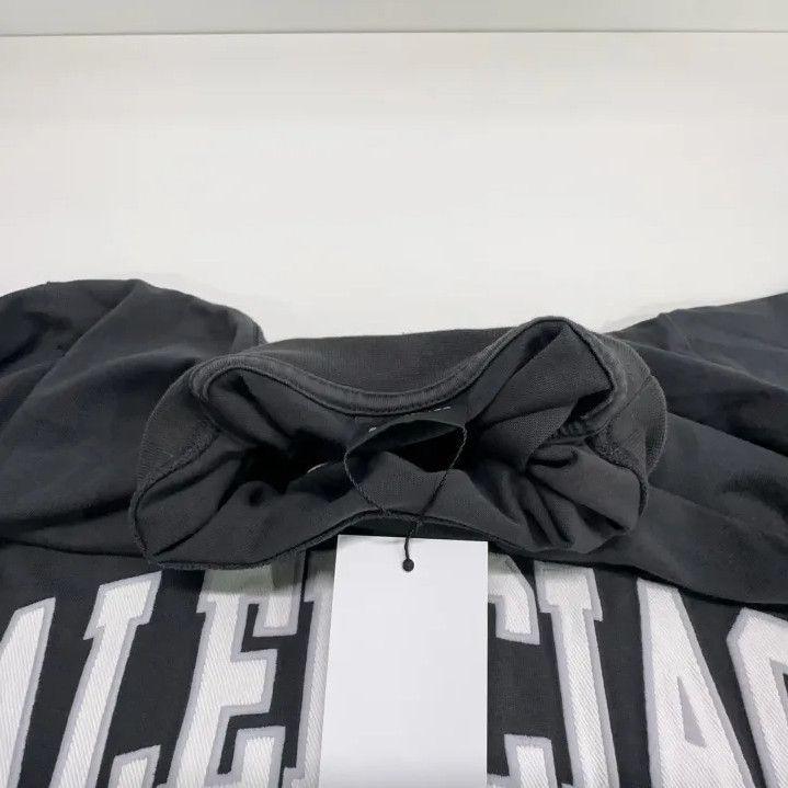 Balenciaga Balenciaga SS25 Basketball Graphic Tee for Men Size US M / EU 48-50 / 2 - 7 Thumbnail