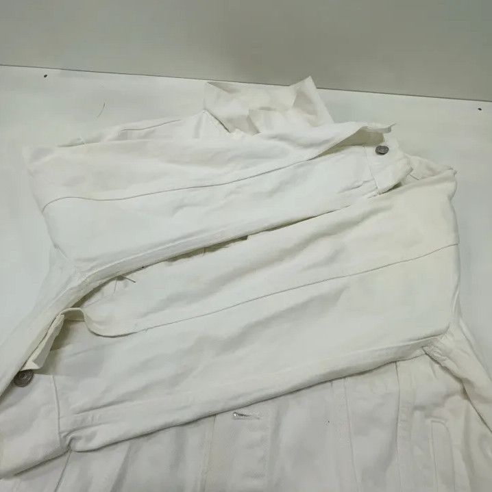 Balenciaga Balenciaga White Denim Jacket with Logo Size US L / EU 52-54 / 3 - 9 Thumbnail