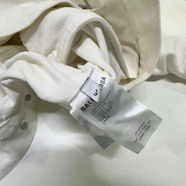 Balenciaga Balenciaga White Denim Jacket with Logo Size US L / EU 52-54 / 3 - 5 Thumbnail