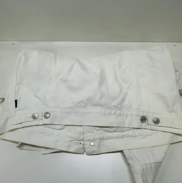 Balenciaga Balenciaga White Denim Jacket with Logo Size US L / EU 52-54 / 3 - 16 Thumbnail