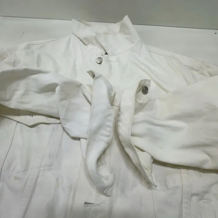 Balenciaga Balenciaga White Denim Jacket with Logo Size US L / EU 52-54 / 3 - 10 Thumbnail