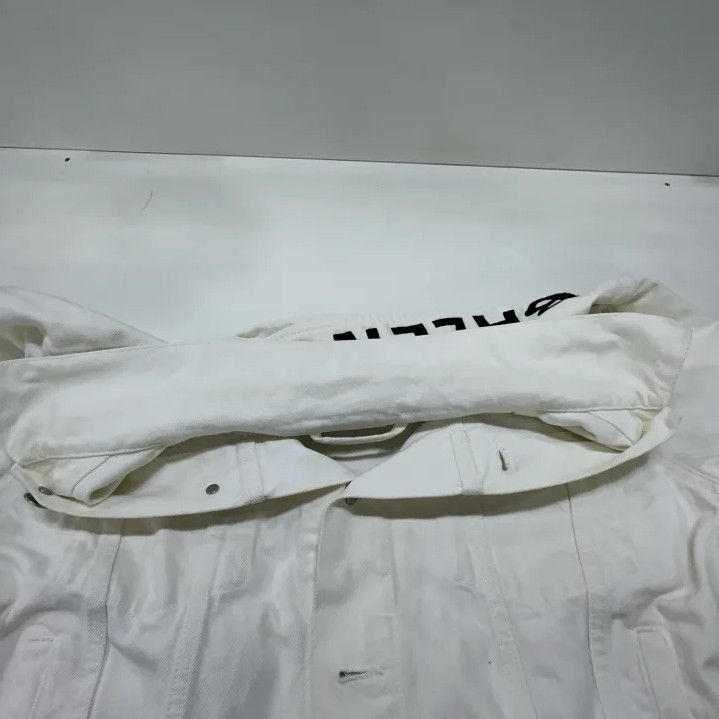 Balenciaga Balenciaga White Denim Jacket with Logo Size US L / EU 52-54 / 3 - 8 Thumbnail