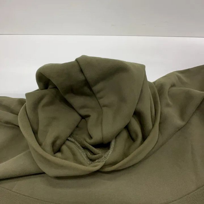 Balenciaga Balenciaga Political Campaign Hoodie in Military Green Size US S / EU 44-46 / 1 - 6 Thumbnail