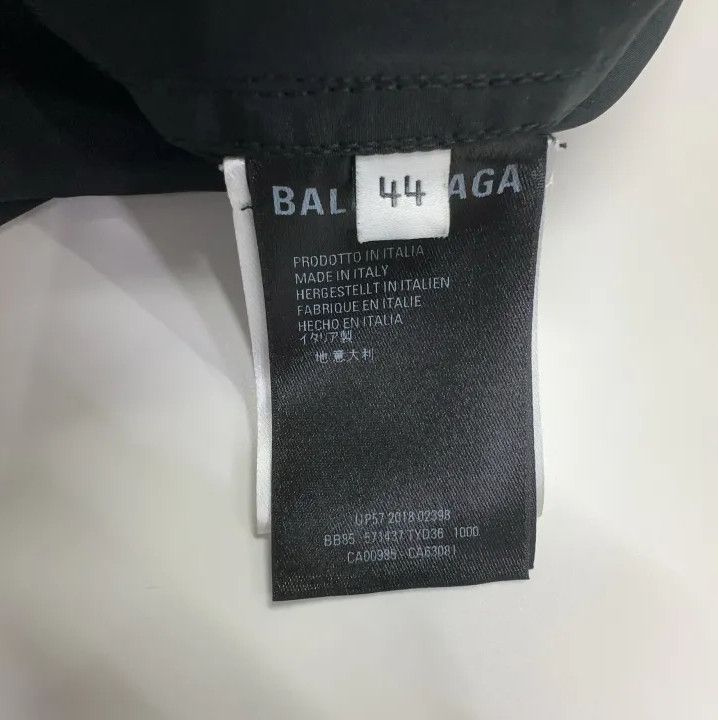 Balenciaga Balenciaga Black Hooded Button-Up Jacket Size US L / EU 52-54 / 3 - 4 Thumbnail