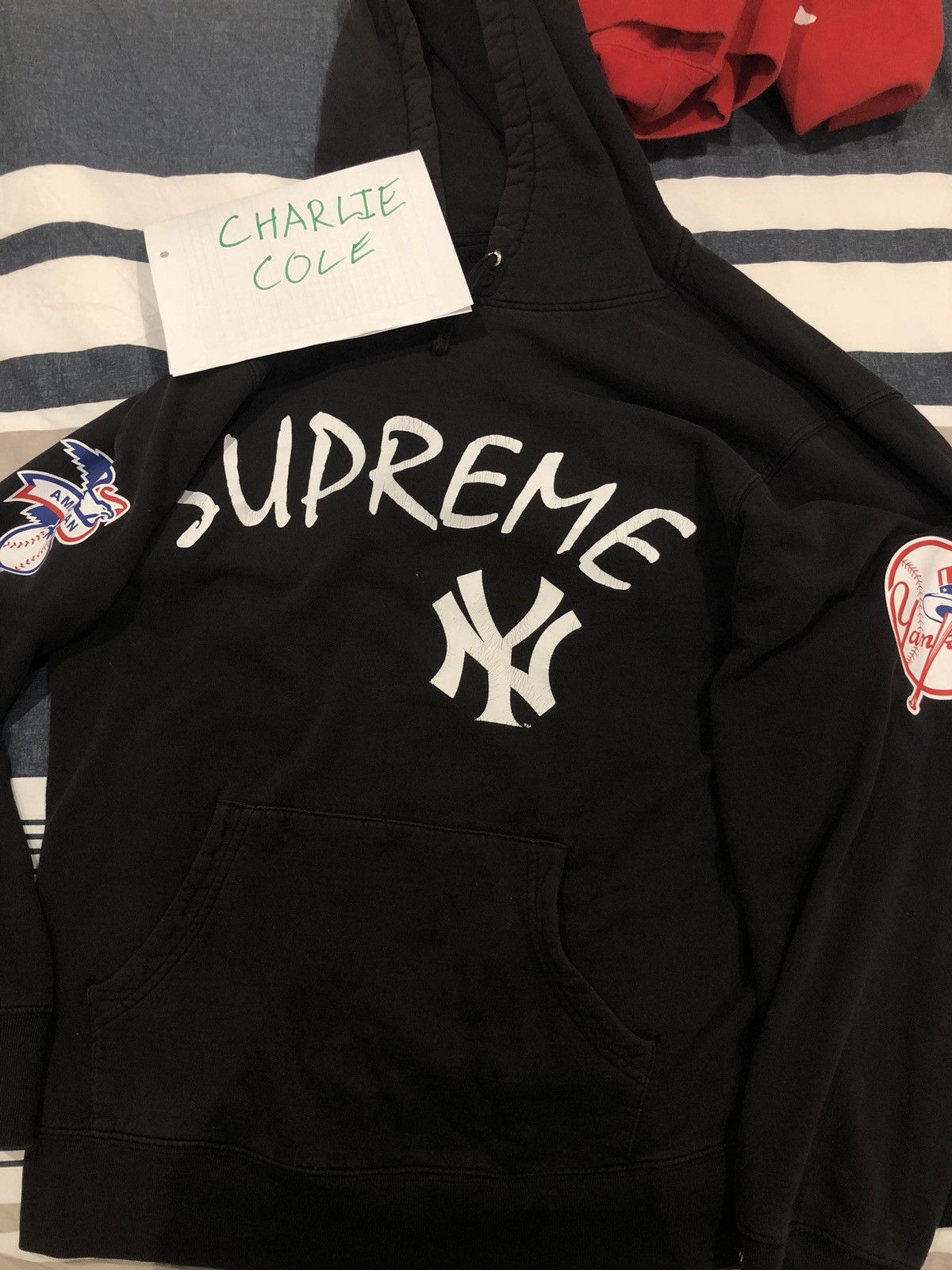 New york clearance yankees supreme hoodie