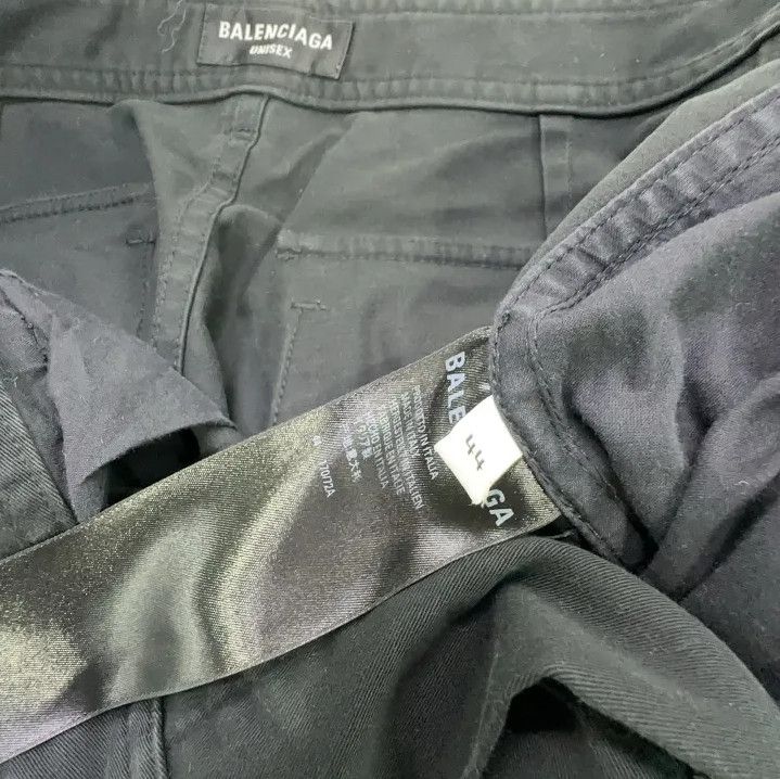 Balenciaga Balenciaga Black Casual Cargo Shorts for Men Size US 31 - 4 Thumbnail