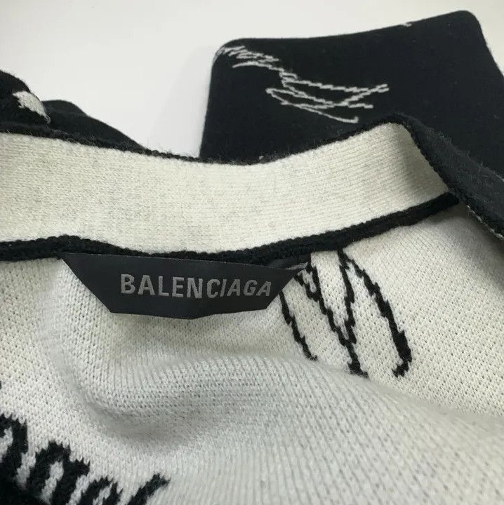 Balenciaga Balenciaga SS23 Logo Pattern V-Neck Cardigan Size US L / EU 52-54 / 3 - 6 Thumbnail