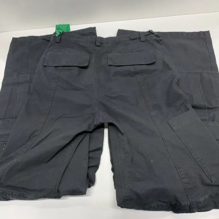 Balenciaga Balenciaga Relaxed Wide-Leg Cargo Pants Size US 26 / EU 42 - 10 Thumbnail