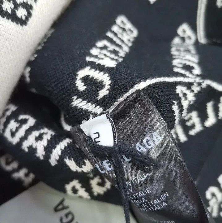 Balenciaga Balenciaga SS23 Logo Knit Sweater for Men Size US M / EU 48-50 / 2 - 3 Thumbnail