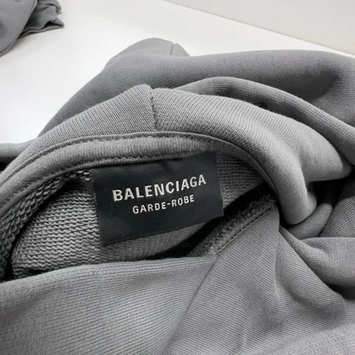 Balenciaga Balenciaga Gray Hooded Sweatshirt for Men Size US XS / EU 42 / 0 - 7 Thumbnail