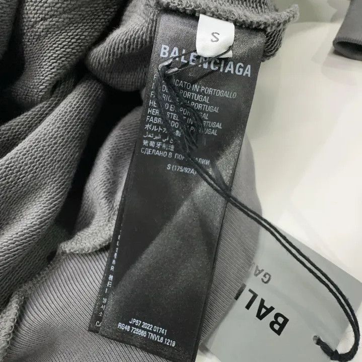 Balenciaga Balenciaga Men's Gray Logo Print Hoodie Size US S / EU 44-46 / 1 - 4 Thumbnail