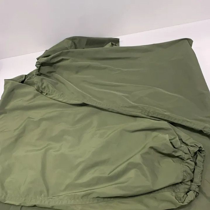 Balenciaga Balenciaga Green Logo Hoodie Jacket for Men Size US M / EU 48-50 / 2 - 11 Thumbnail