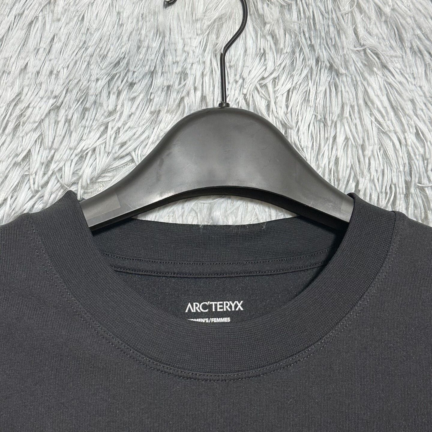 Arc'teryx arcteryx envoy emblem short sleeve t-shirt Size S / US 4 / IT 40 - 3 Thumbnail