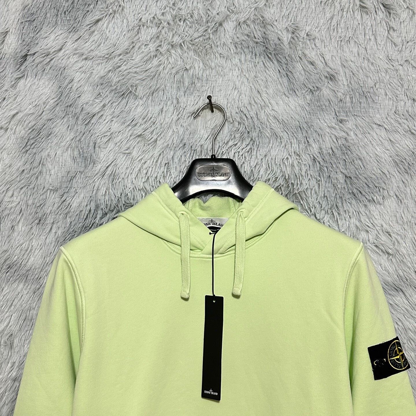 Stone Island stone island green hooded sweatshirt size L Size US L / EU 52-54 / 3 - 3 Thumbnail