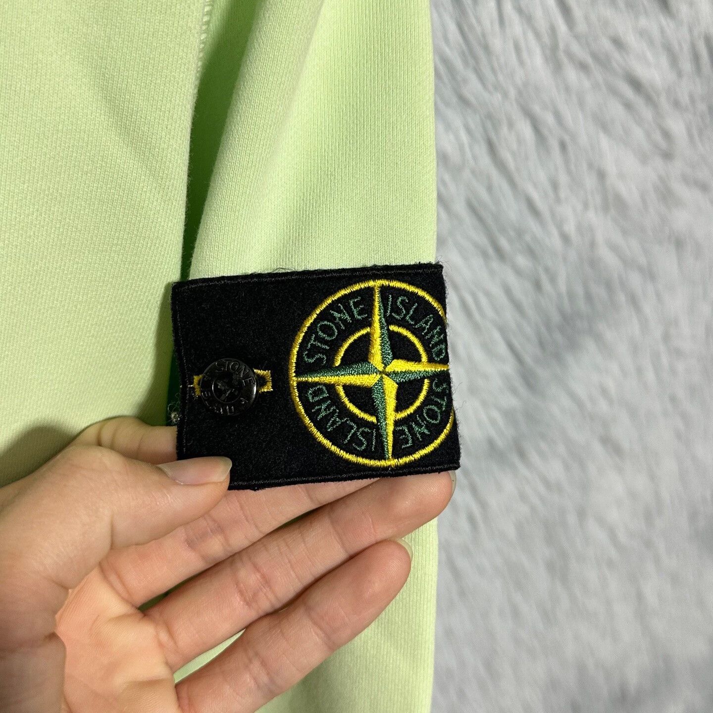 Stone Island stone island green hooded sweatshirt size L Size US L / EU 52-54 / 3 - 4 Thumbnail